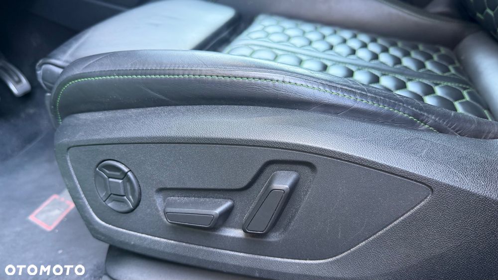 Audi RS3 Limousine - 21