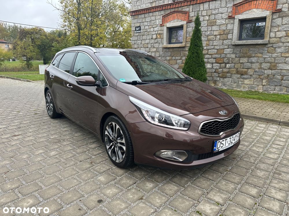 Kia Ceed - 6