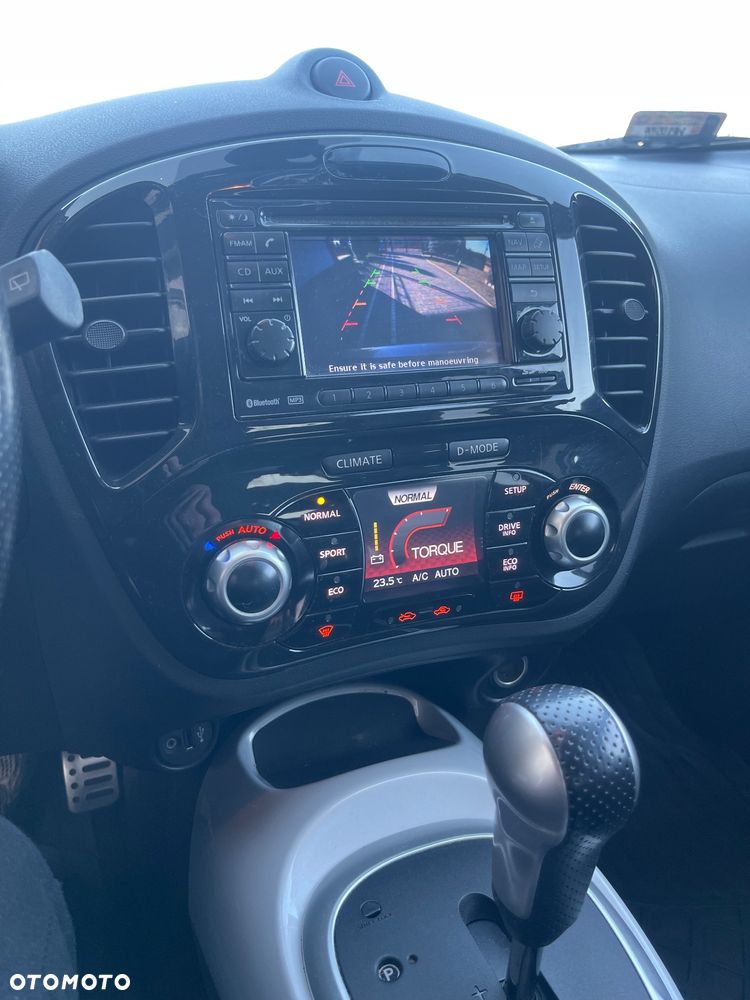 Nissan Juke 1.6 T Shiro 4x4 - 21