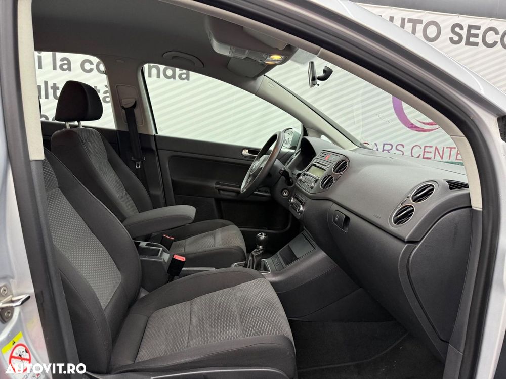 Volkswagen Golf Plus 1.6 TDI DPF Trendline - 8