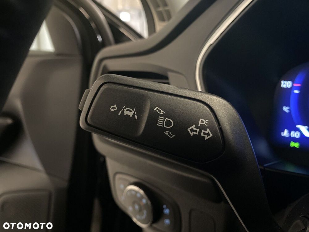 Ford Focus - 29