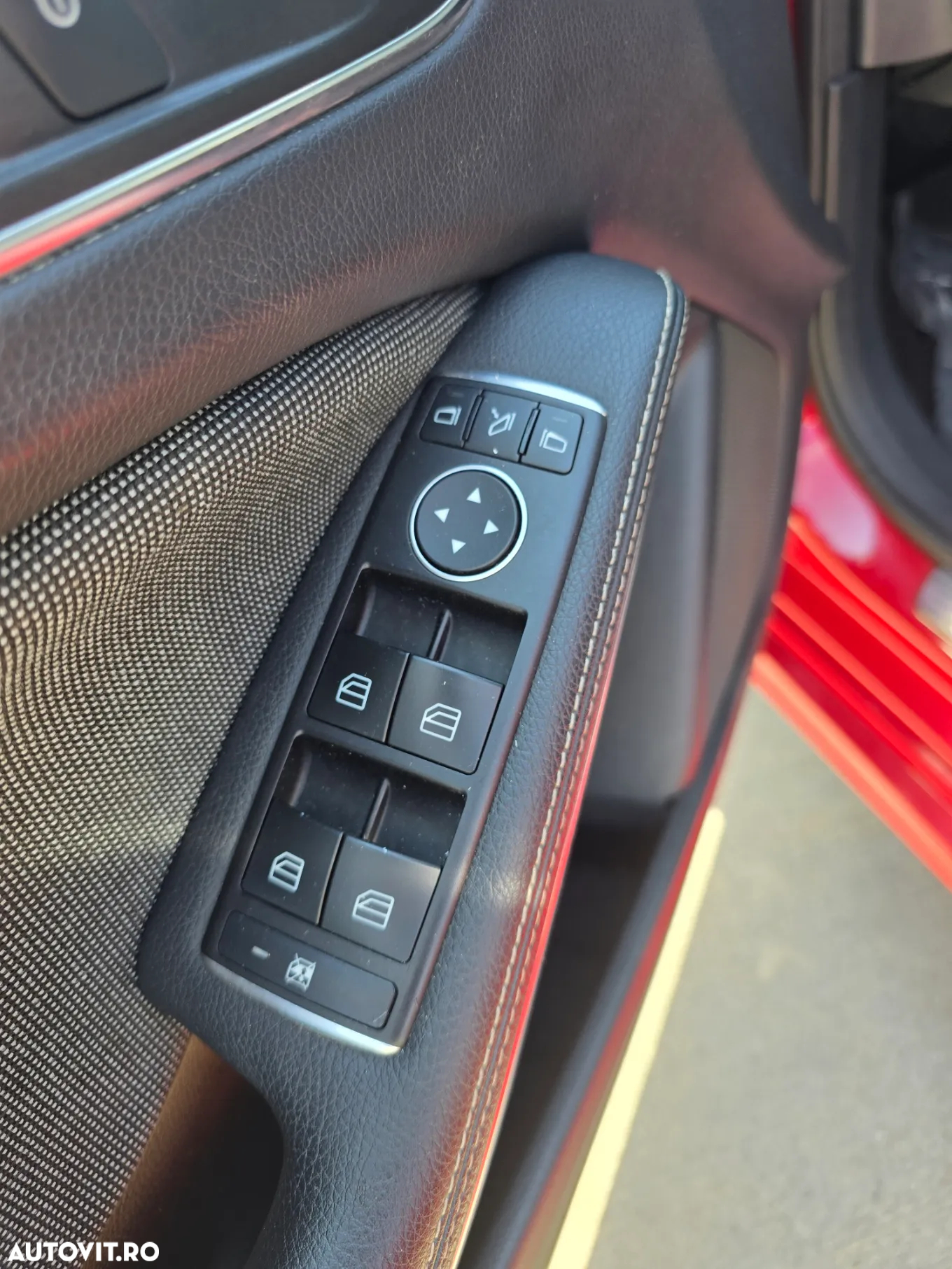 Mercedes-Benz A 160 7G-DCT AMG Line - 14