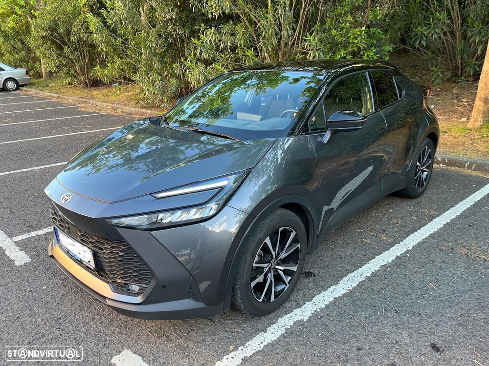 Toyota C-HR 2.0 Hybrid Square Collection - 1