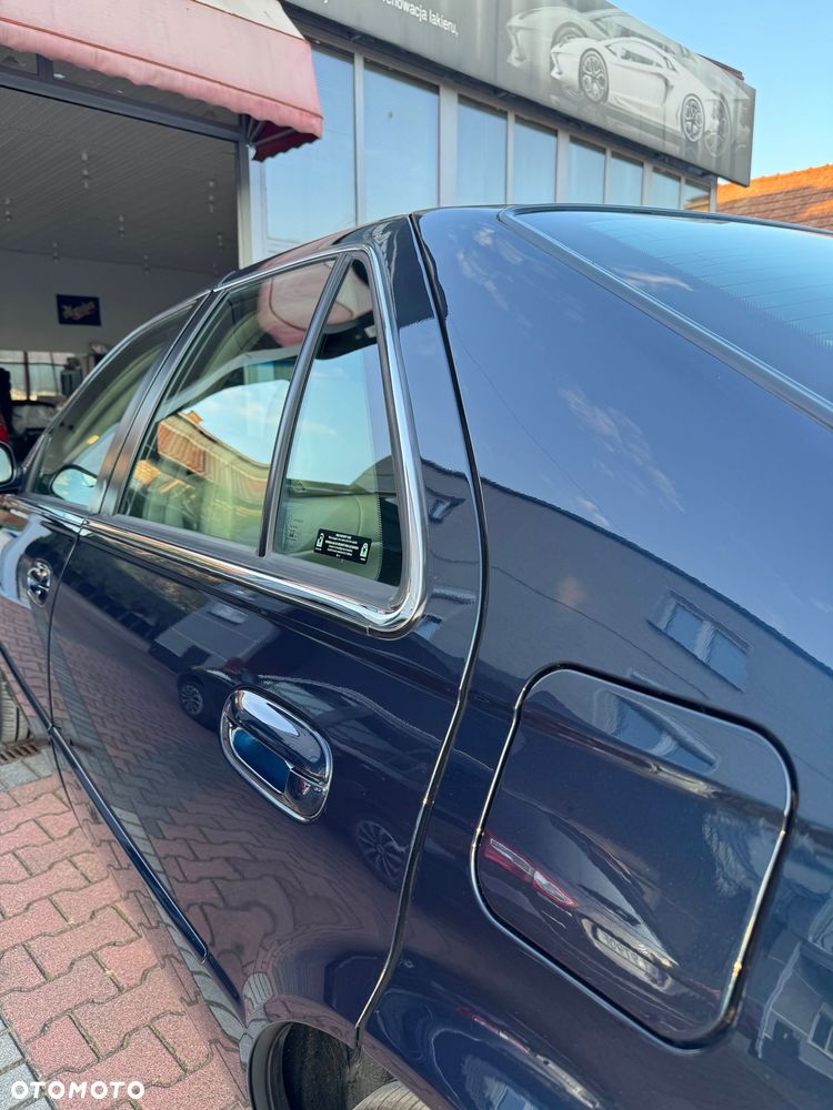 Cadillac Seville - 15