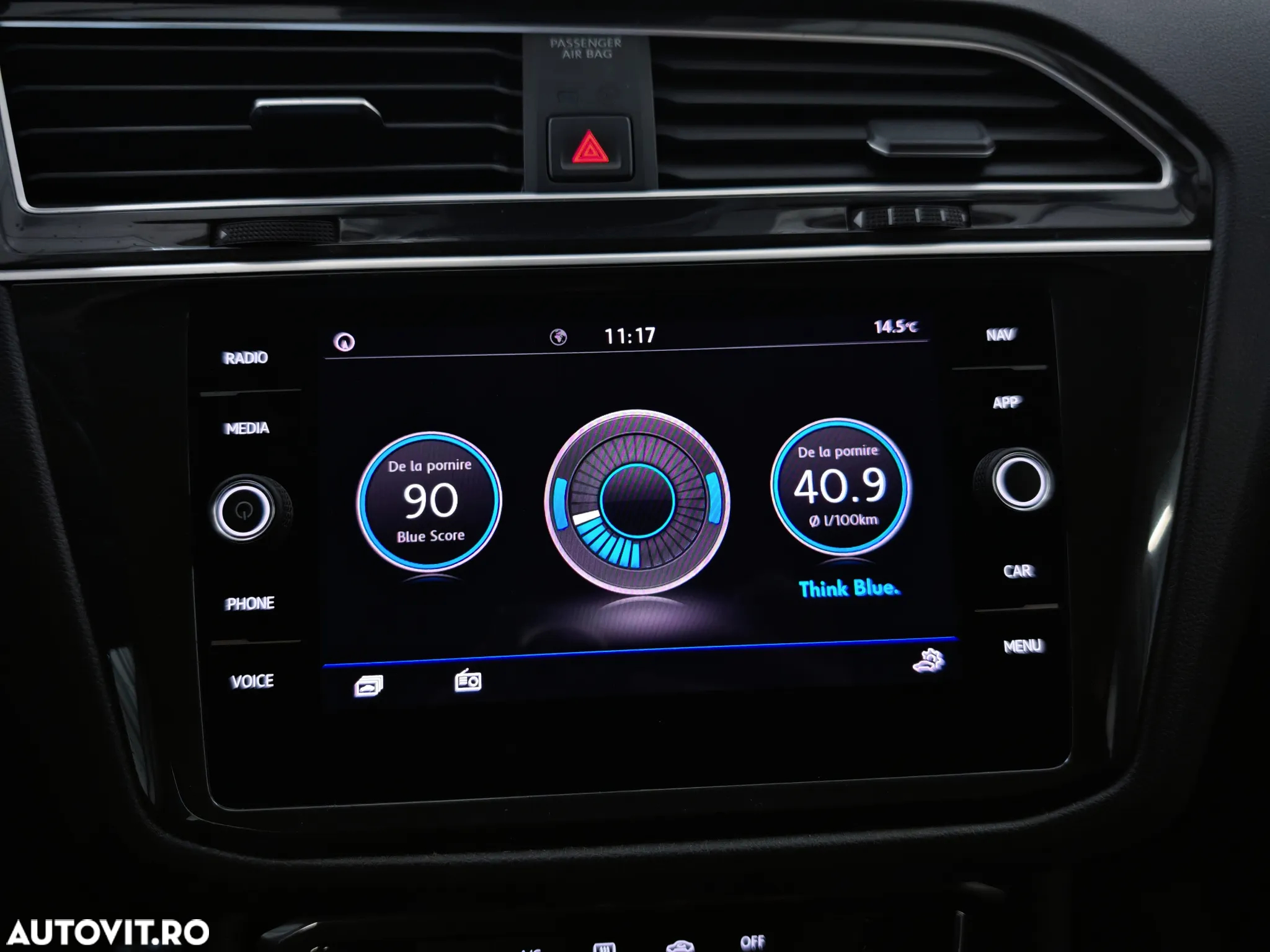 Volkswagen Tiguan - 15