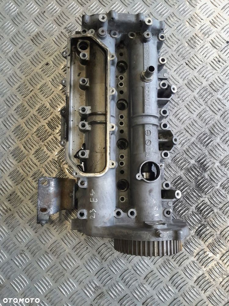 POKRYWA ZAWORÓW FIAT DUACTO IVECO DAILY 2,3 504052453 - 1