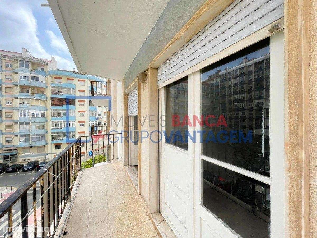 APARTAMENTO T3 MONTE ABRAÃO - Grande imagem: 2/30