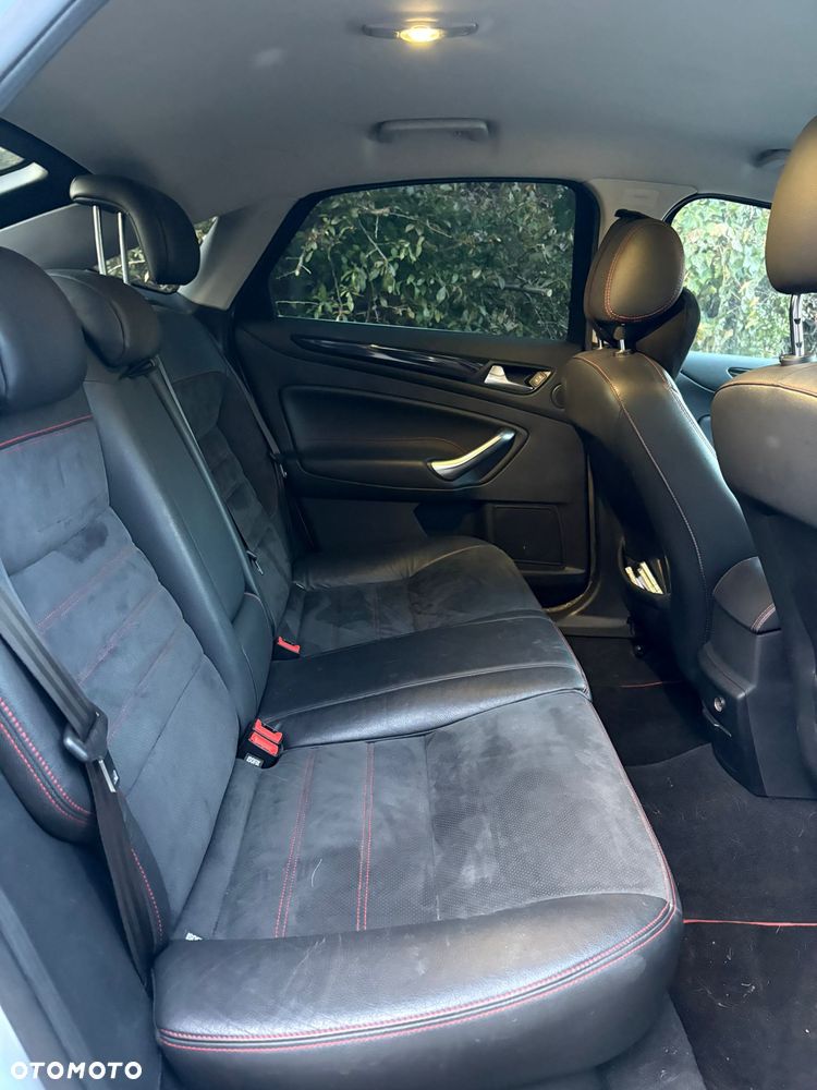 Ford Mondeo 2.0 T Titanium - 14