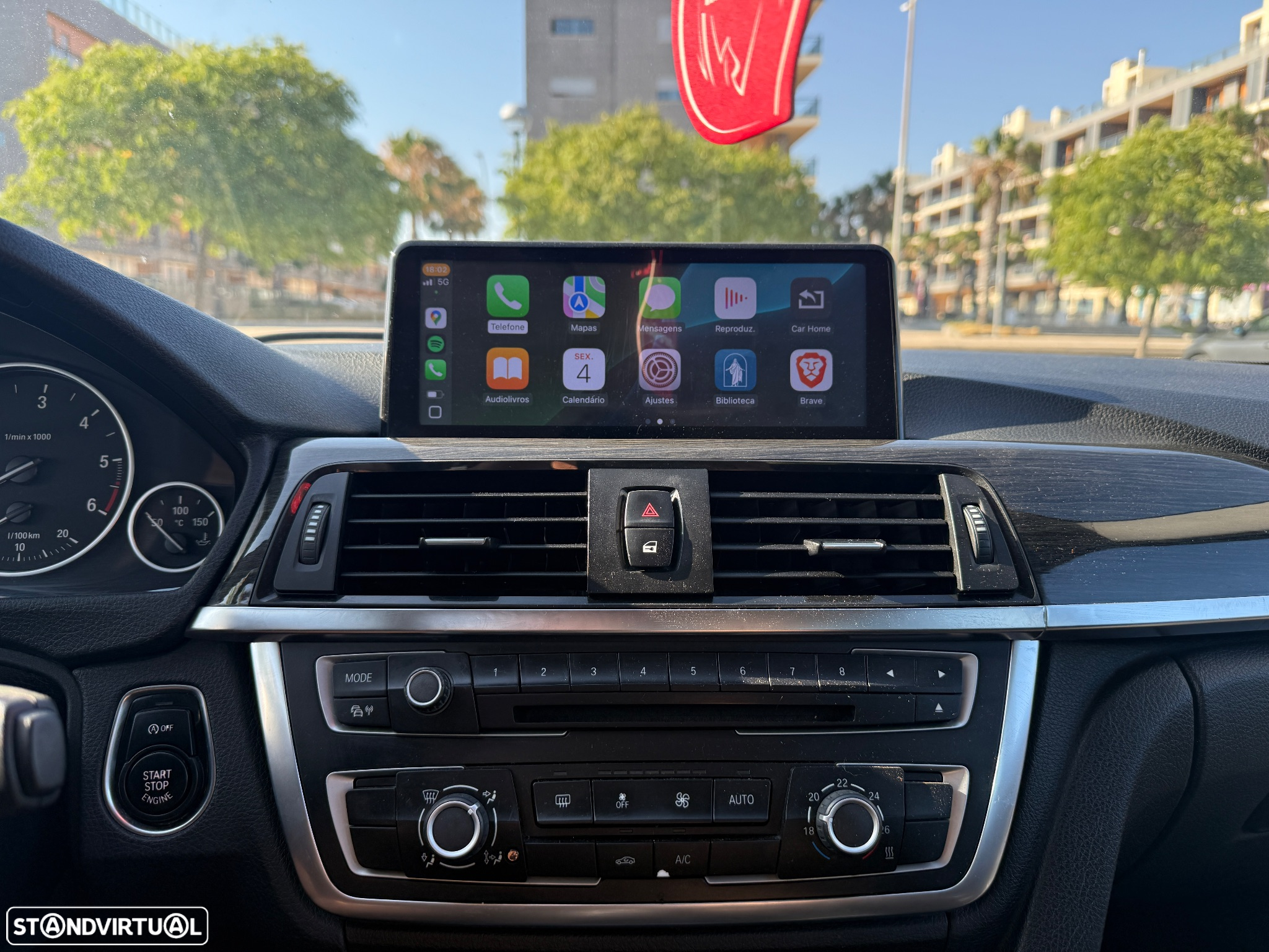BMW 318 d Touring Luxury Line - 12
