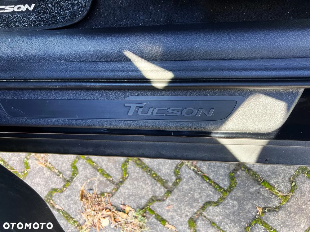 Hyundai Tucson blue 1.7 CRDi 2WD Style - 38