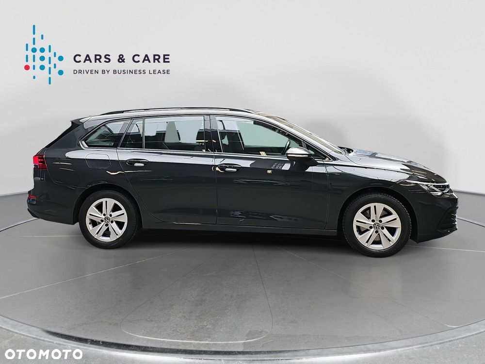 Volkswagen Golf VIII 2.0 TDI Life - 10