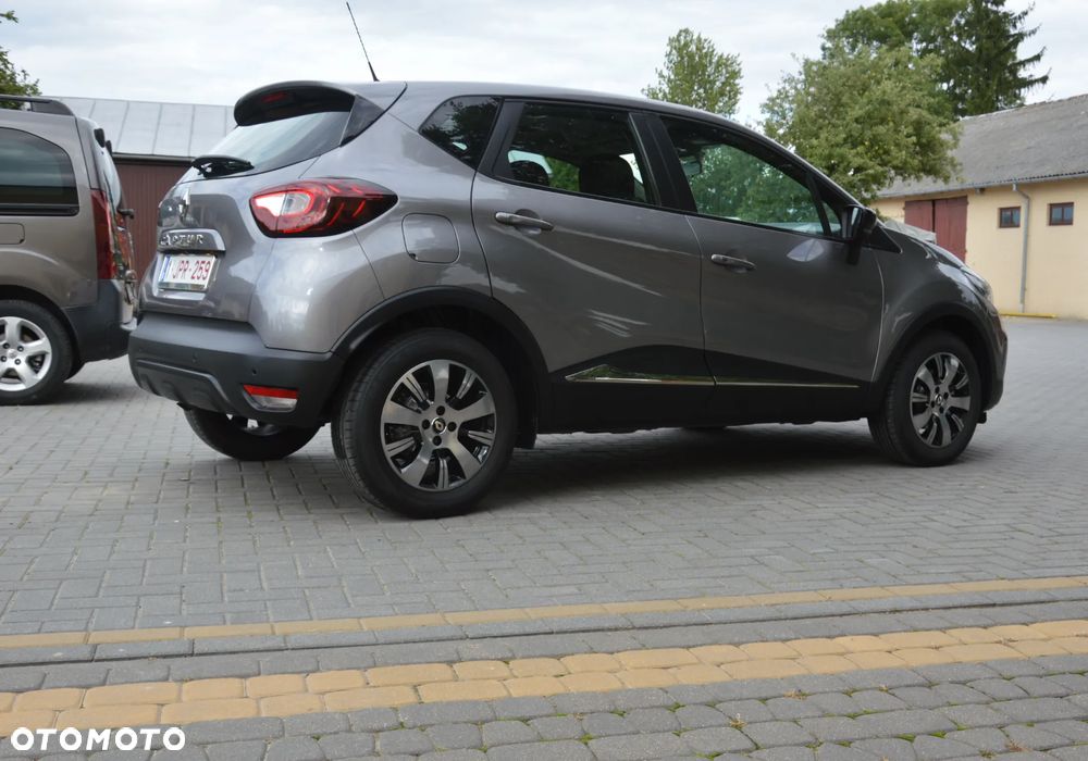 Renault Captur - 10