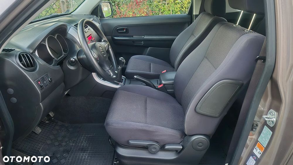 Suzuki Grand Vitara 1.6 Comfort EU5 - 11