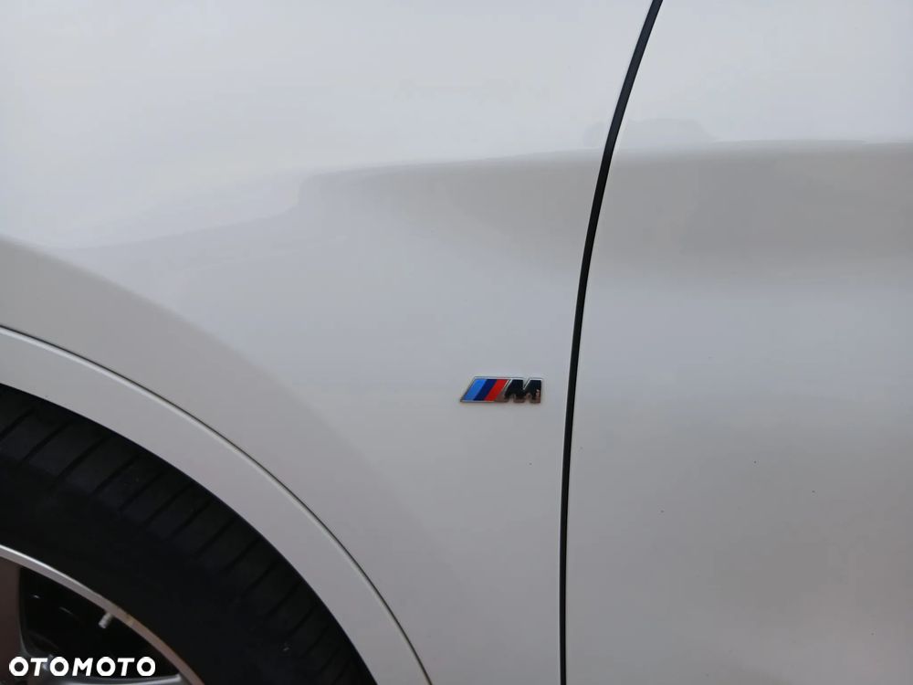 BMW X1 xDrive18d M Sport - 16