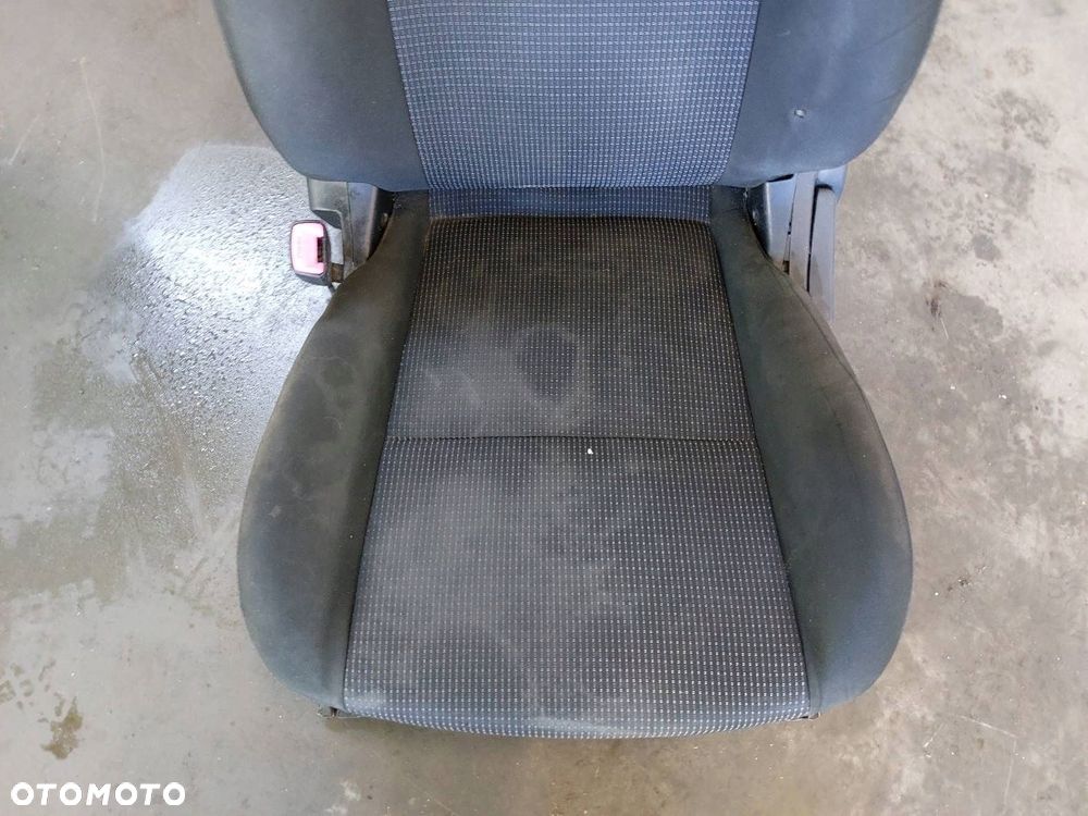 FOTELE KOMPLET LEWY PRAWY KANAPA TYŁ MITSUBISHI LANCER VIII - 13