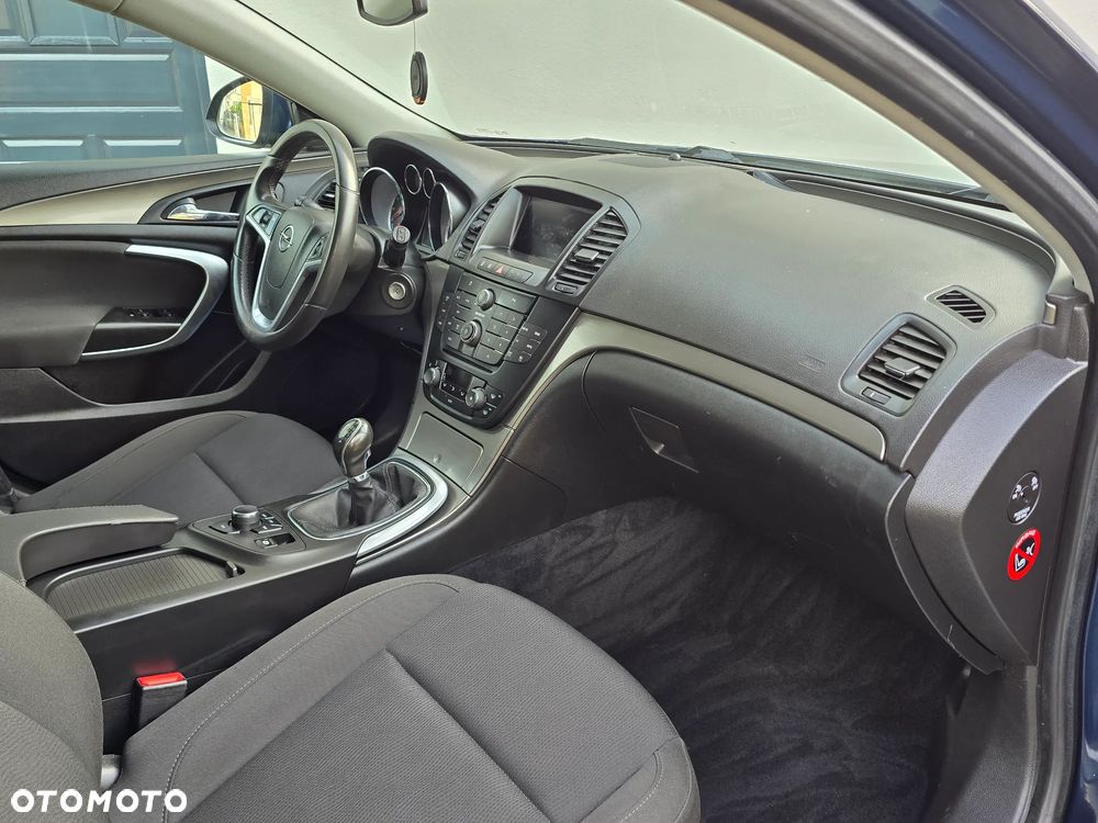 Opel Insignia 1.6 Turbo Cosmo - 25