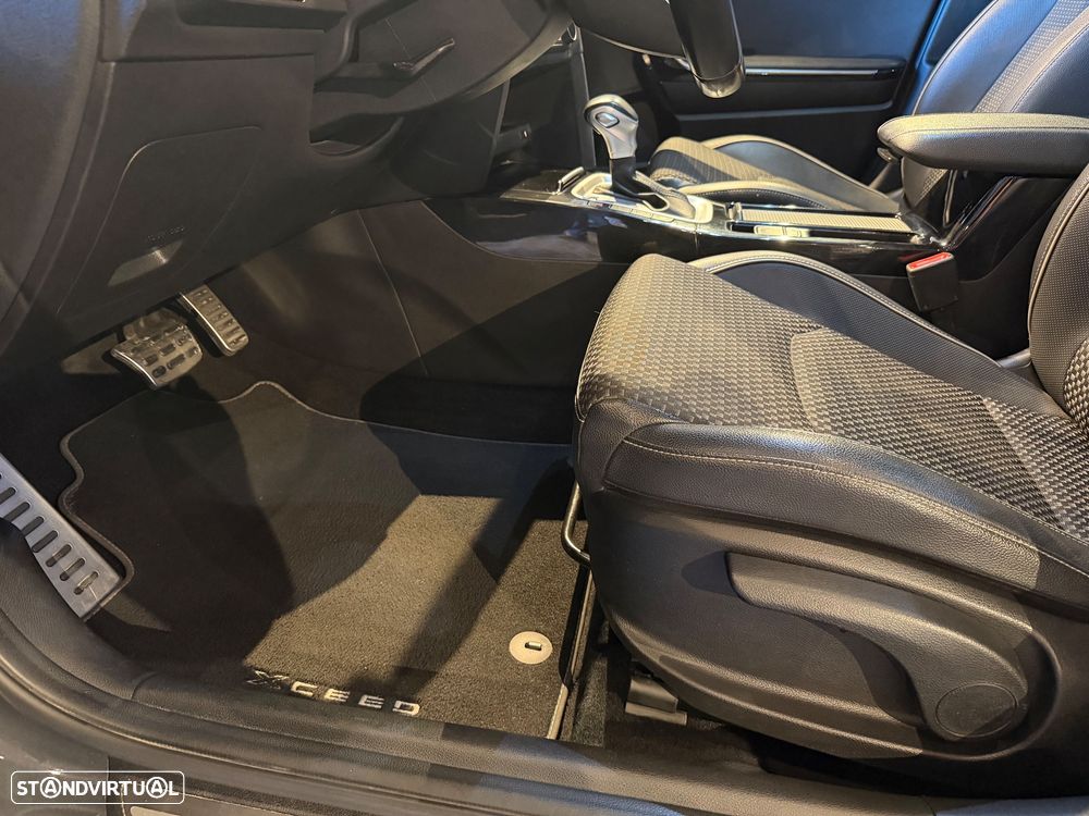 Kia XCeed 1.6 GDi PHEV First Edition - 18