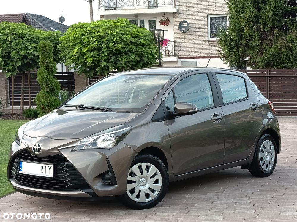 Toyota Yaris - 1