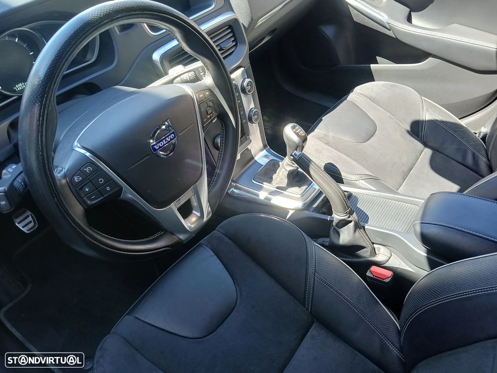 Volvo V40 1.6 D2 R-Design - 20