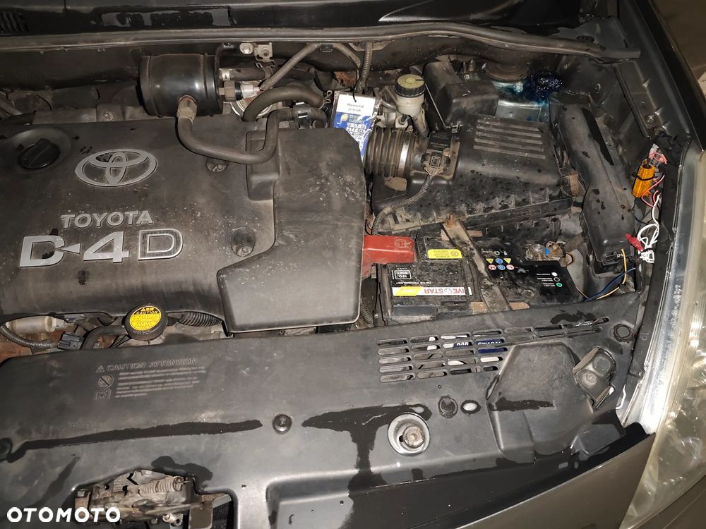 Toyota Corolla Verso 2.0 D-4D - 6