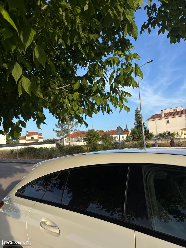 Mercedes-Benz CLA 180 d 7G-DCT Urban - 35