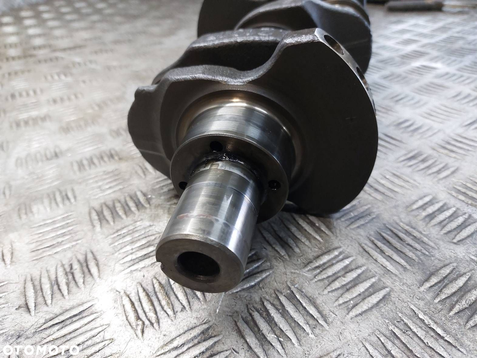 WAŁ KORBOWY CHRYSLER  GRAND VOYAGER IV LIFT 2.8 CRD 2101F - 5