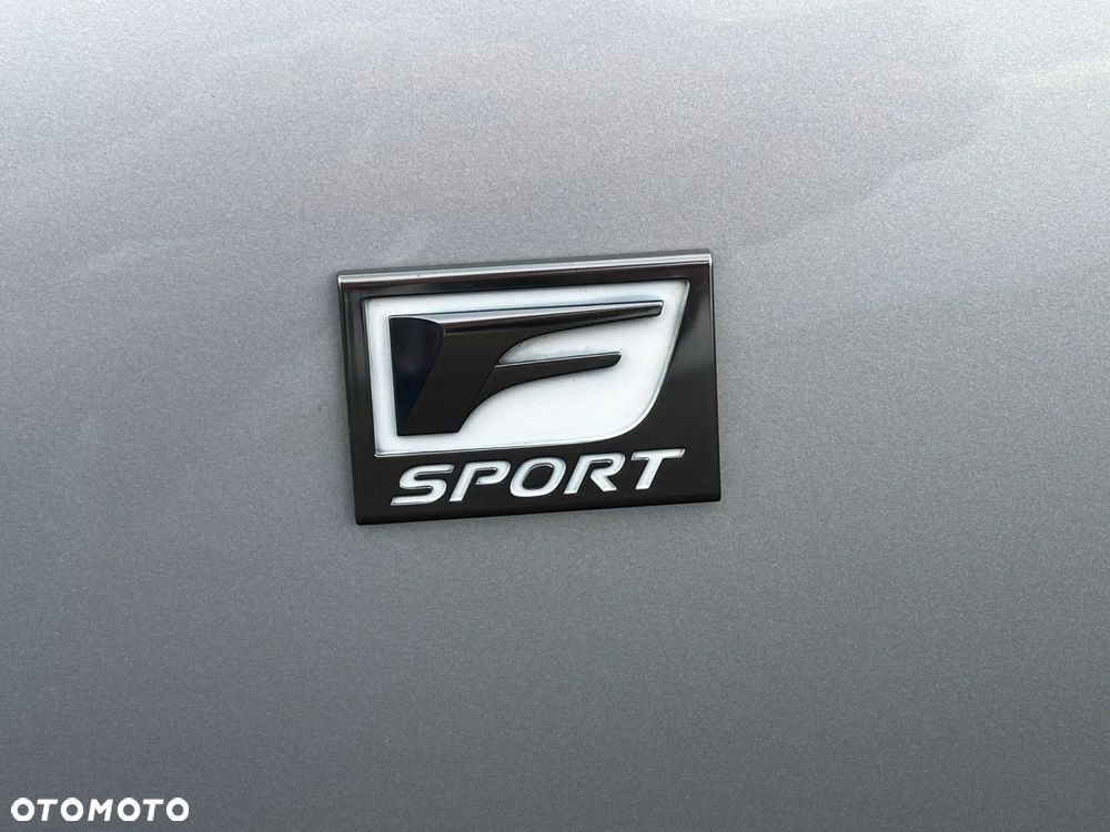 Lexus IS 200t Sport Line - 13