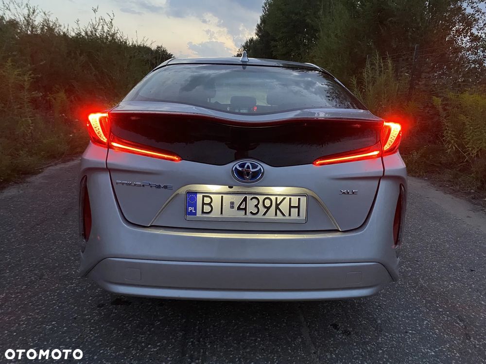 Toyota Prius Plug-in 1.8 Hybrid Prestige - 14