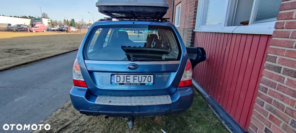 Subaru Forester 2.0 XA TRE - 13