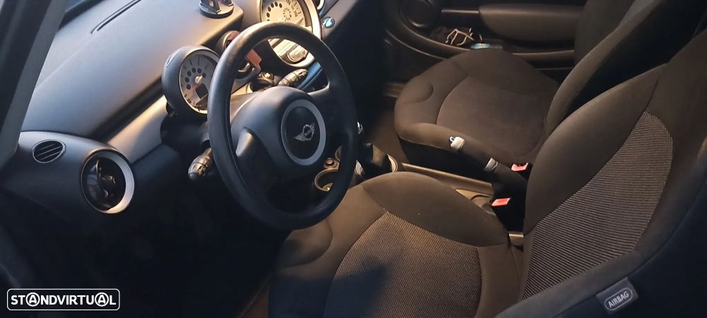 MINI 3 Portas Cooper D - 11