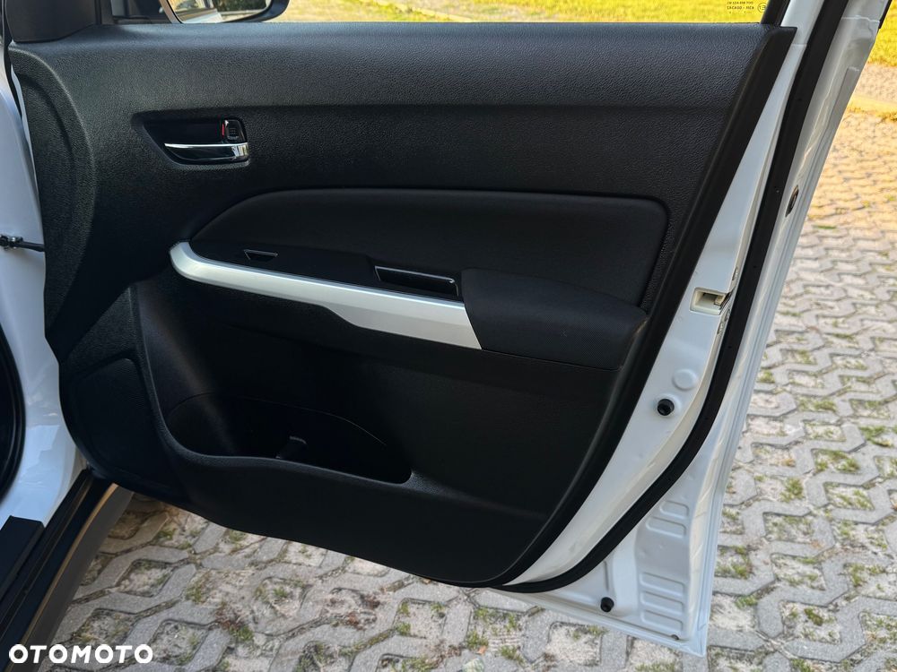 Suzuki Vitara 1.6 DDiS (4x2) Comfort+ - 38
