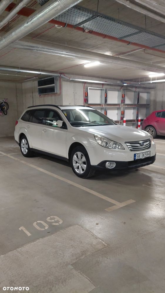 Subaru Legacy 2.5i Comfort Navi - 3