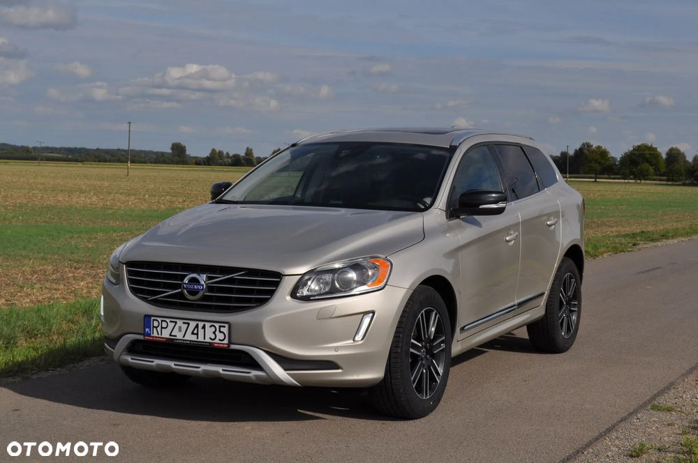 Volvo XC 60 - 1