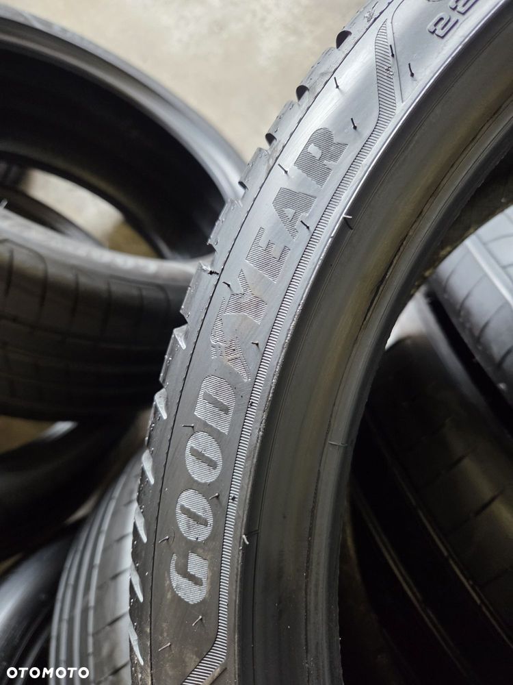 opony używane 225/40R19 Goodyear vector 4season Gen-3 - 5