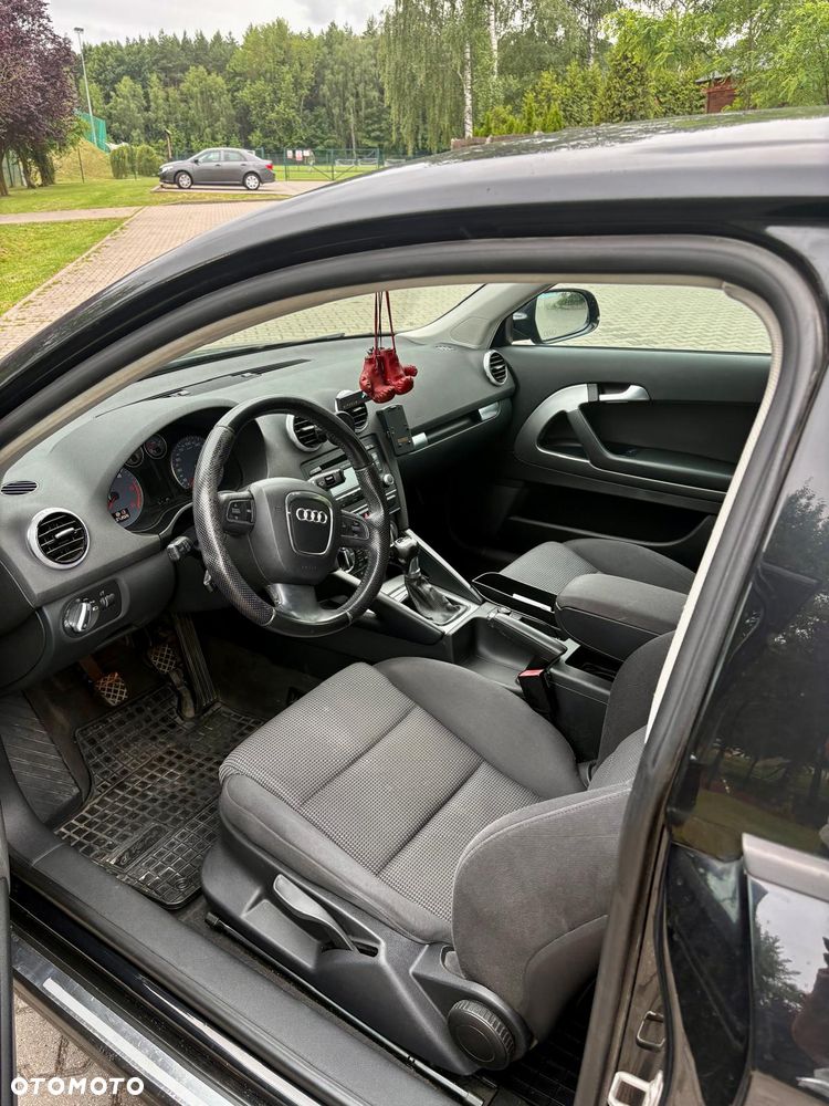 Audi A3 3-drzwiowe 2.0 TDI DPF Ambition - 15