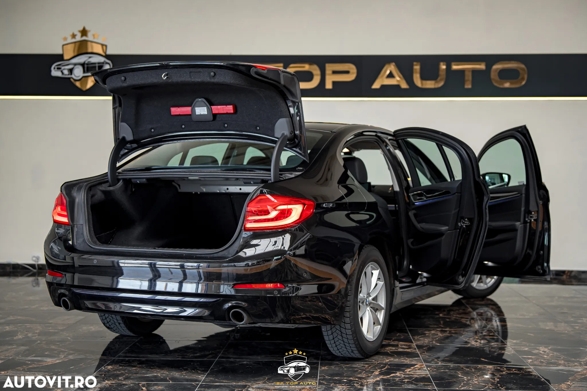 BMW Seria 5 520d AT - 9
