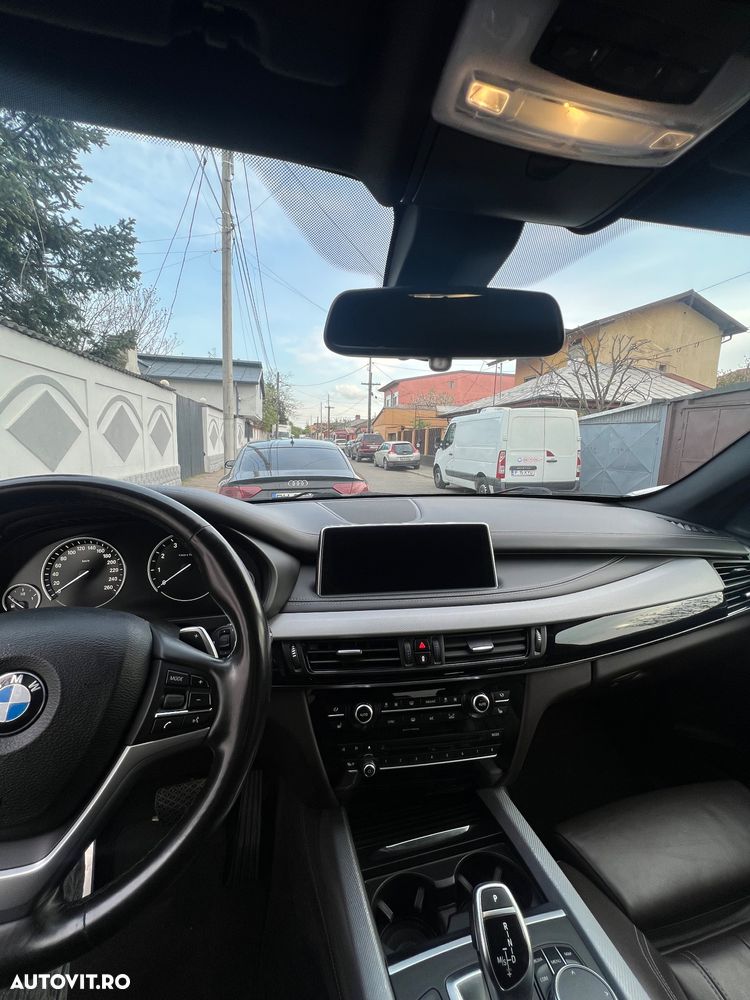 BMW X5 xDrive35i - 8