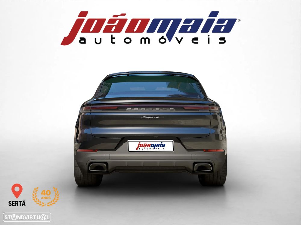 Porsche Cayenne Coupé E-Hybrid - 6