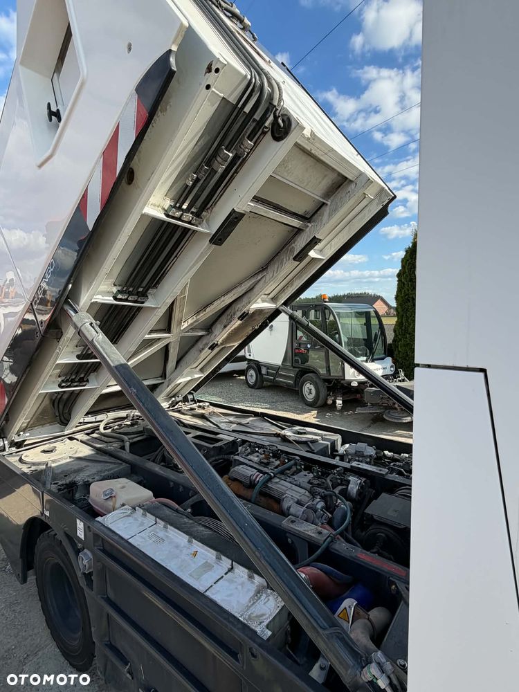 Schmidt CLEANGO 500 | System 3-szczotkowy | EURO 6 - 8