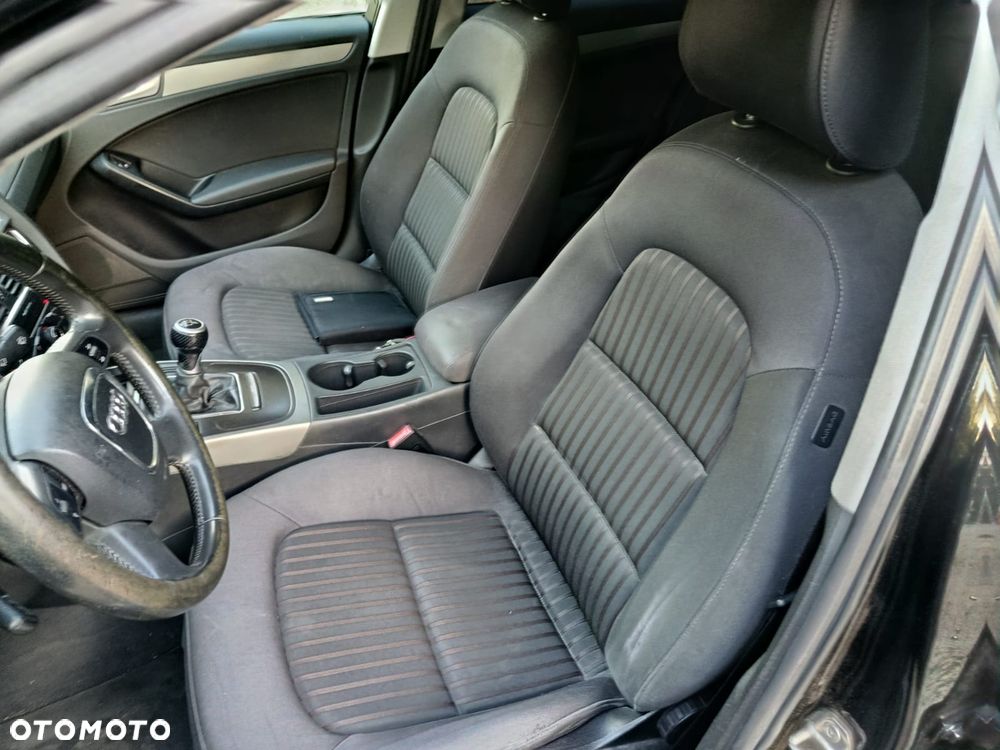 Audi A4 Limousine - 11