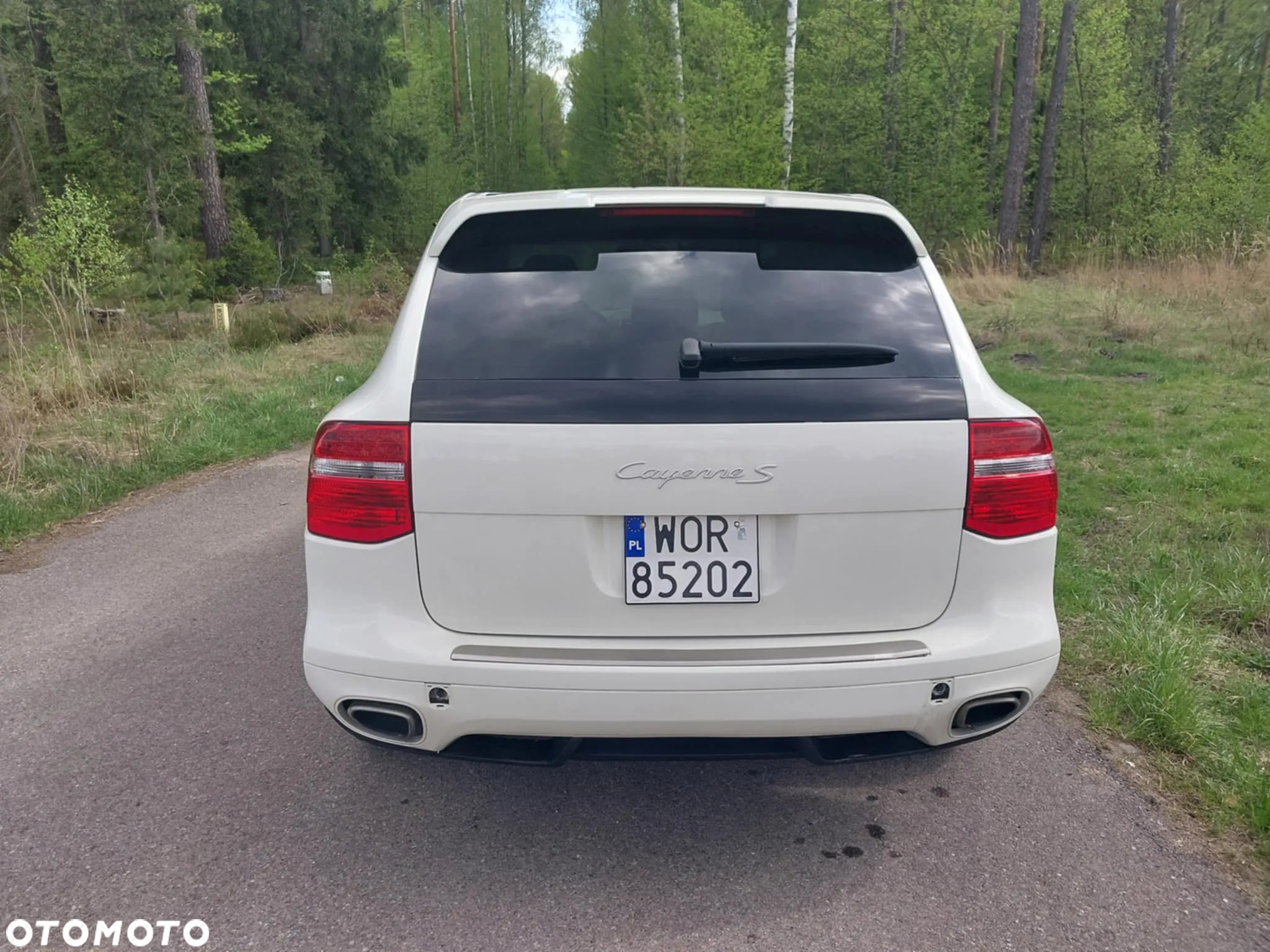 Porsche Cayenne - 4