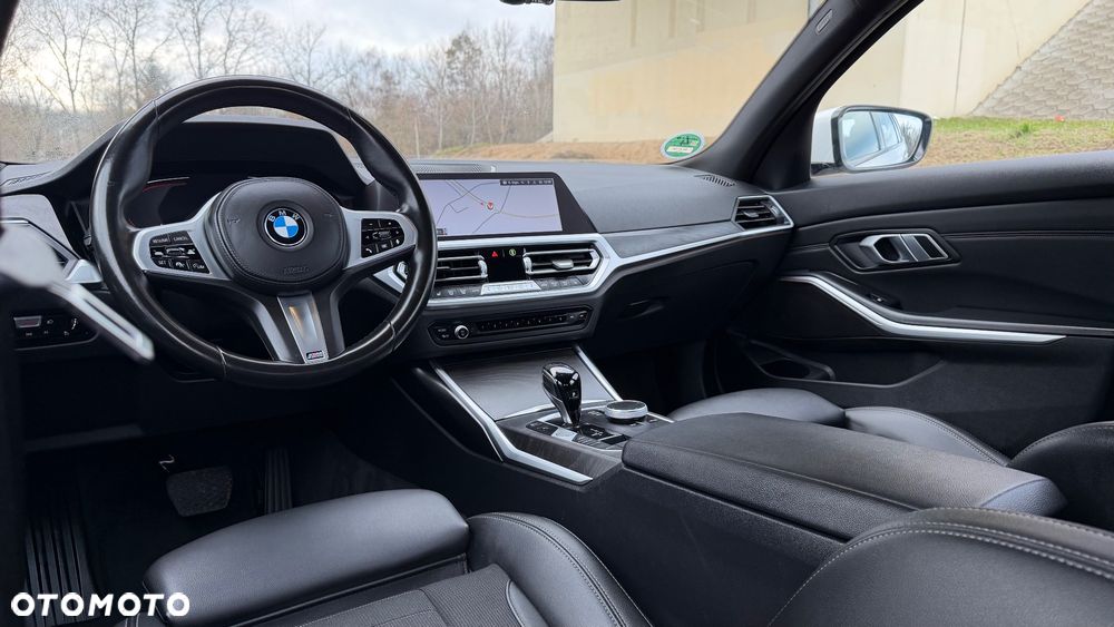 BMW Seria 3 320d Sport Line Shadow sport - 8