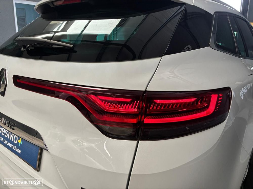 Renault Mégane Sport Tourer - 9