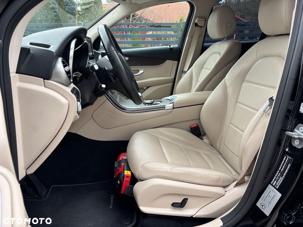Mercedes-Benz GLC - 18