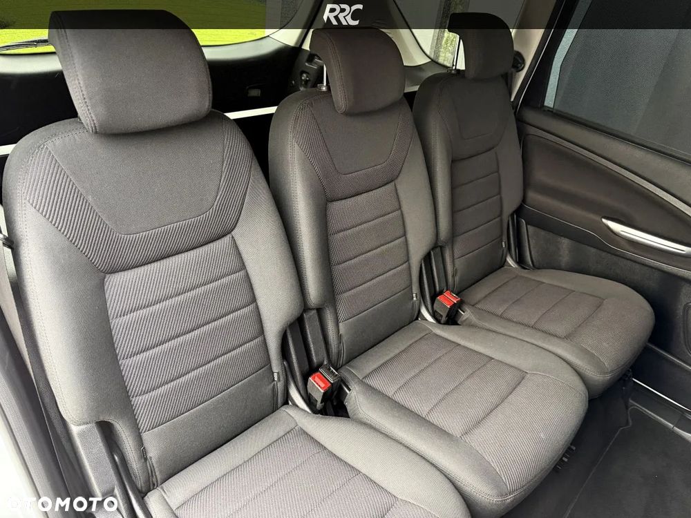 Ford S-Max 2.0 TDCi DPF Titanium - 25