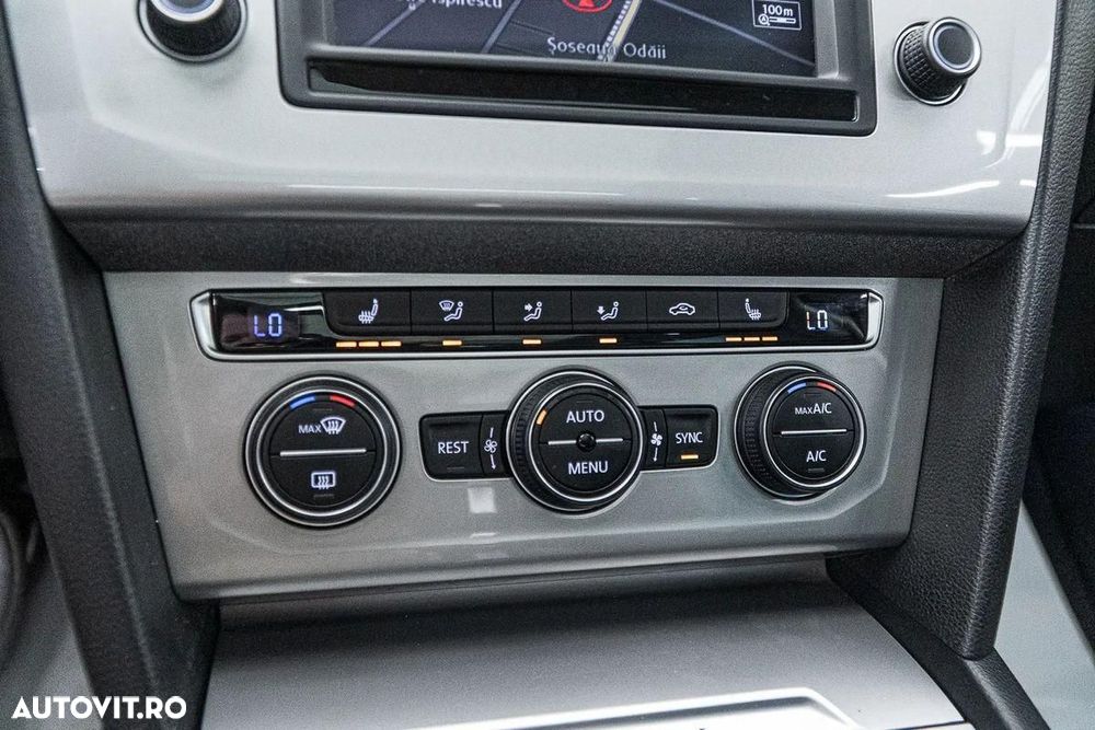 Volkswagen Passat Alltrack 2.0 TDI SCR 4Motion DSG (BMT) - 12