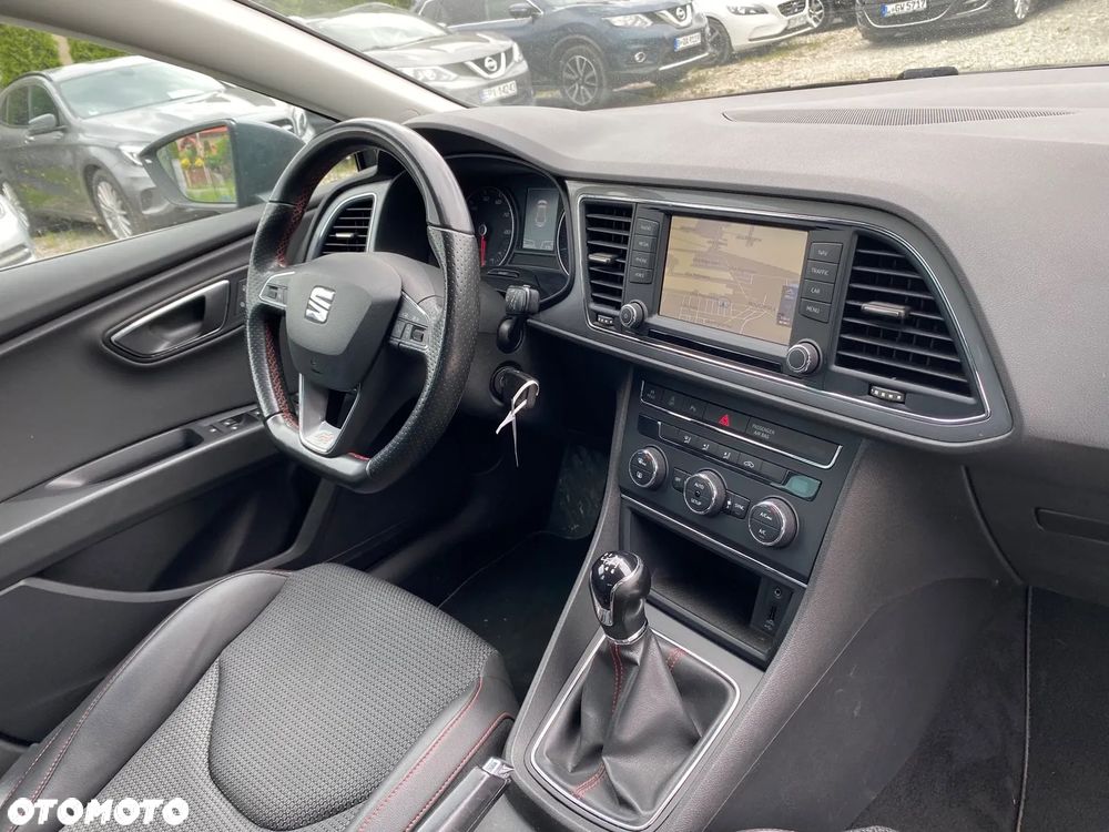 Seat Leon 1.4 EcoTSI FR Black S&S - 24