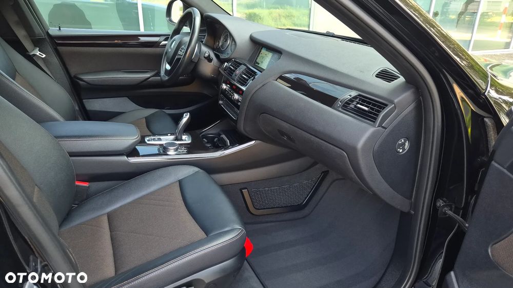 BMW X4 xDrive20i xLine - 16