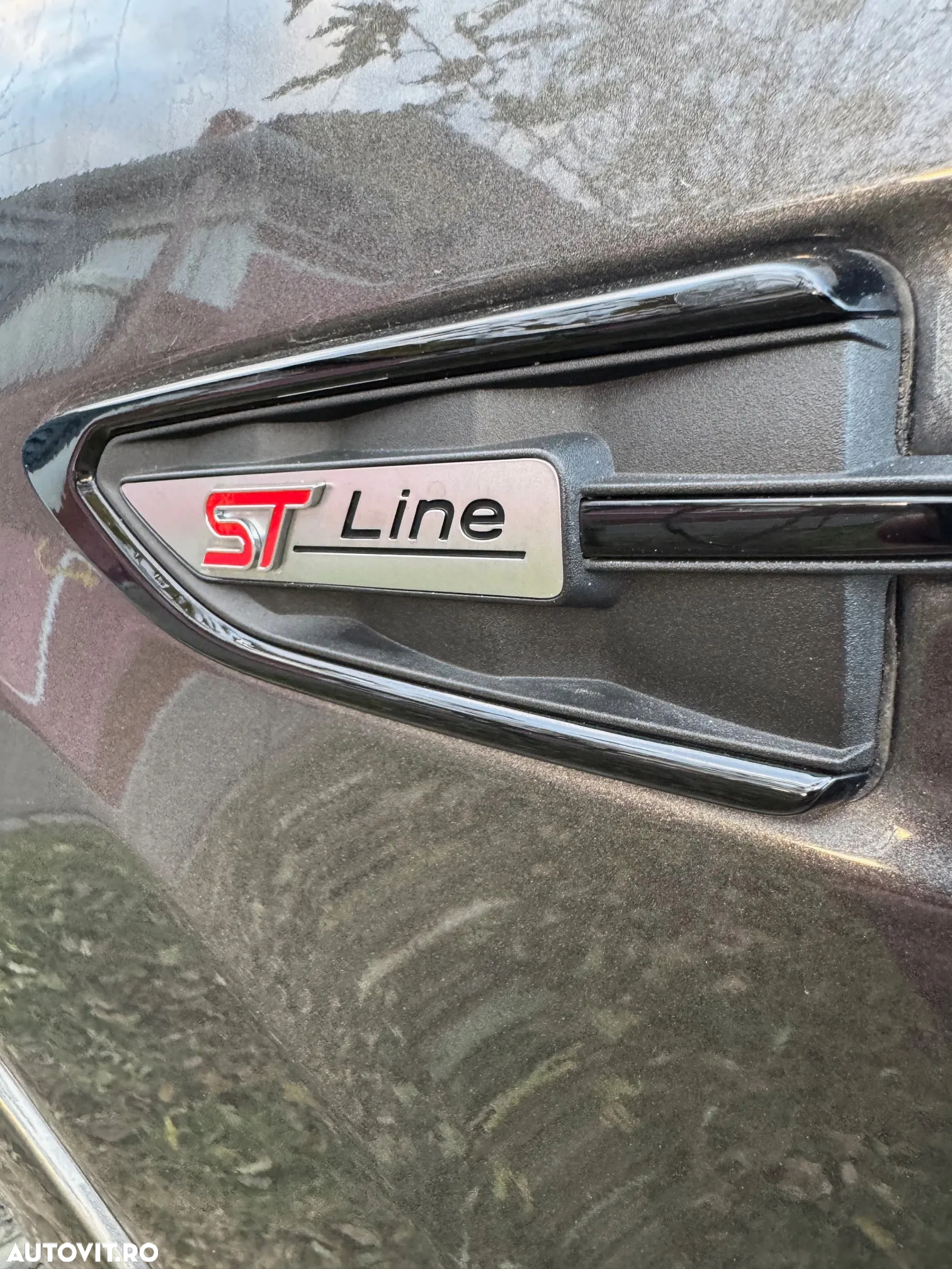 Ford Kuga 1.5 EcoBoost 2x4 ST-Line - 11