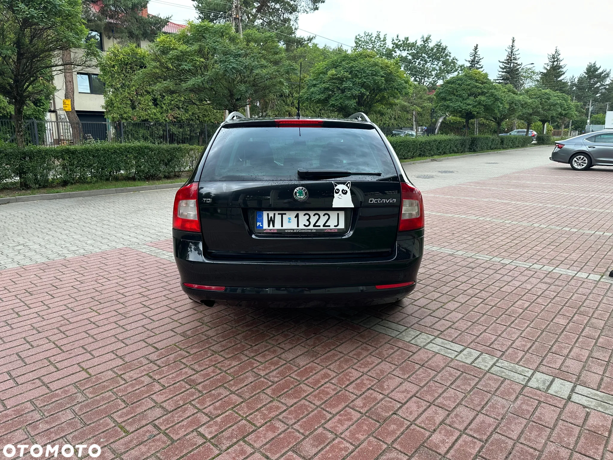 Skoda Octavia 1.6 TDI DPF DSG Ambition - 6